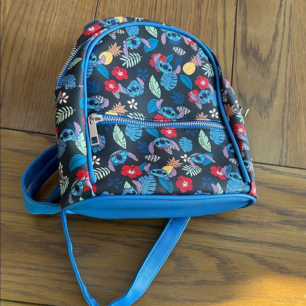 mini  Floral Stitch Bioworld Backpack - Blue